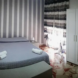 Al Civico 8 - - Bed & Breakfast Palermo